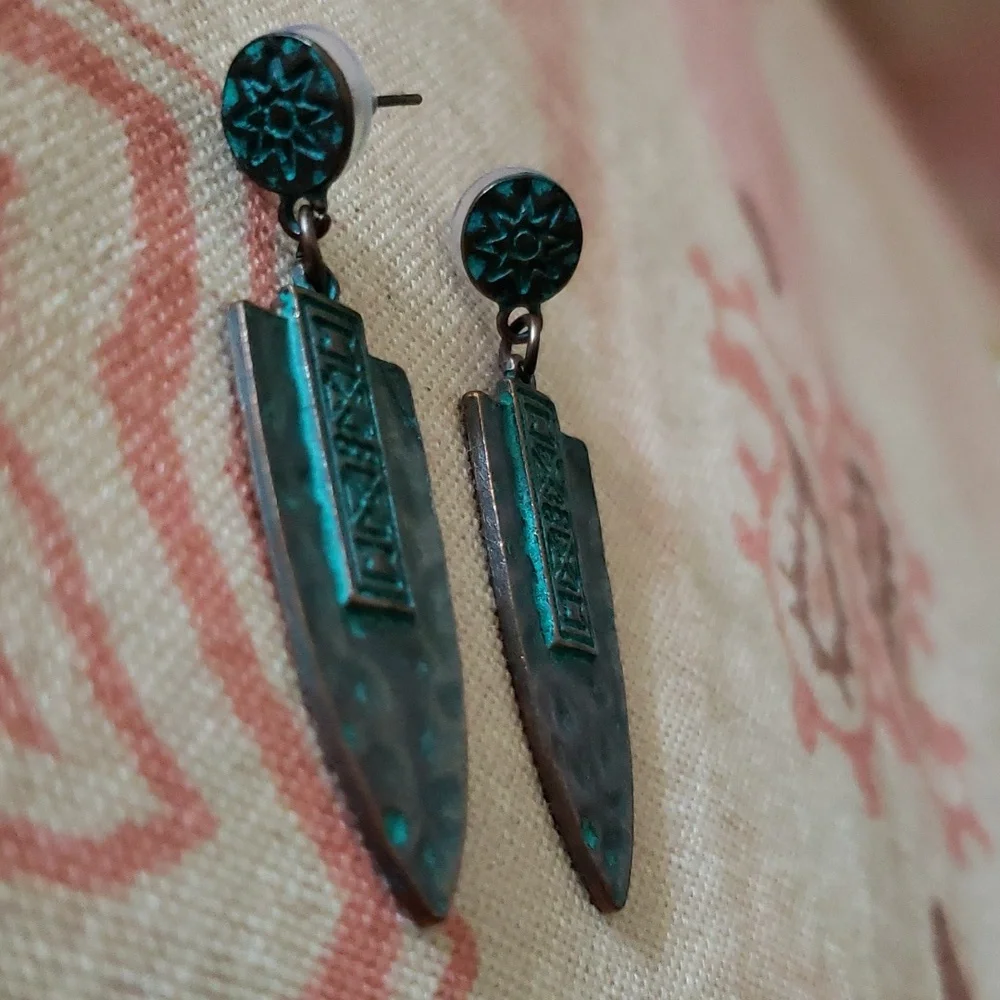 Tribal Arrow Earrings Native American Arrowhead Style - Picture 5 of 9